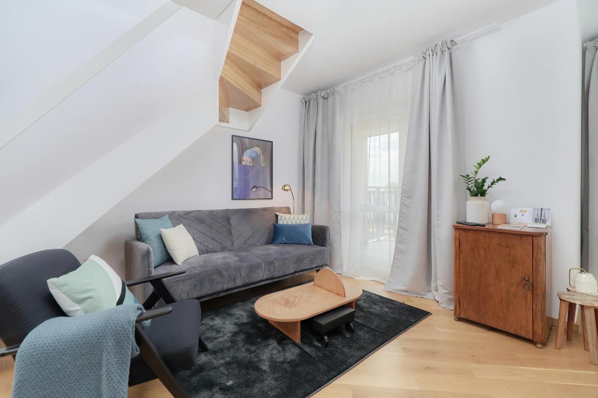 Two Level 2waters By Renters * Breslau